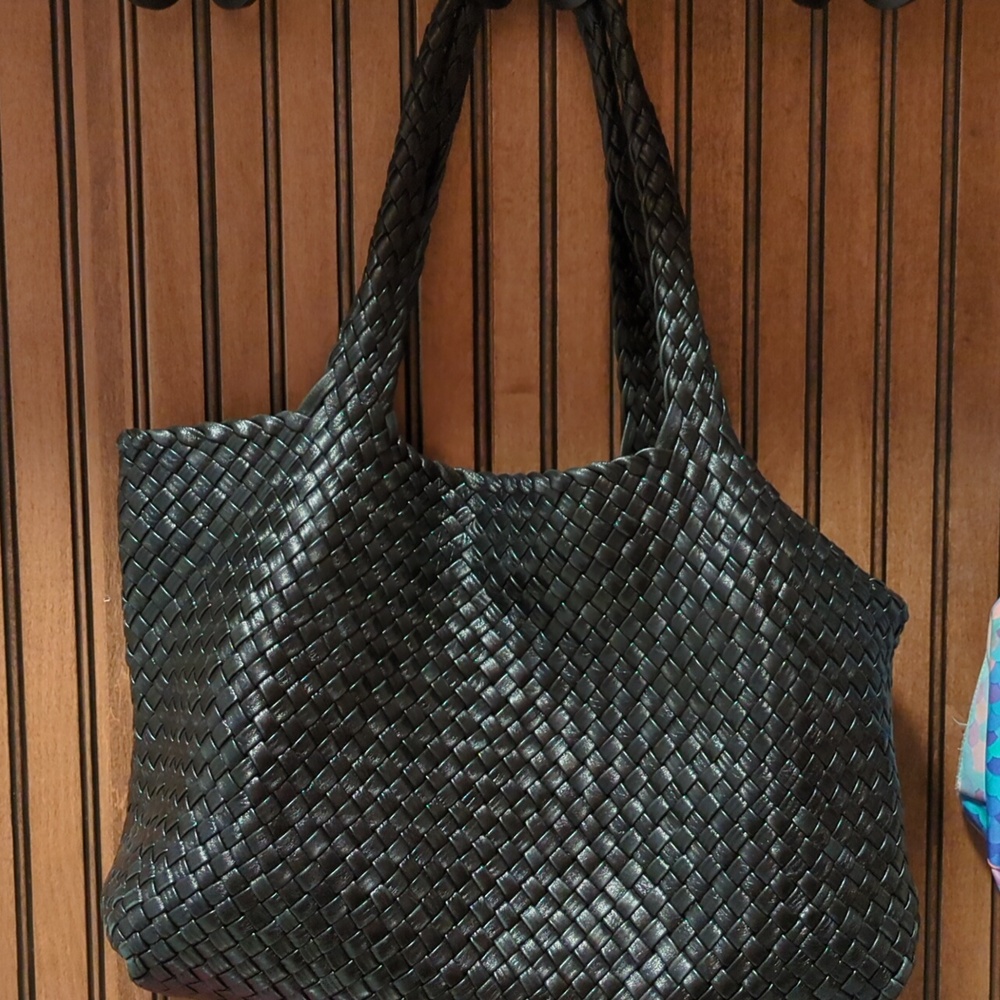 Falor woven bag